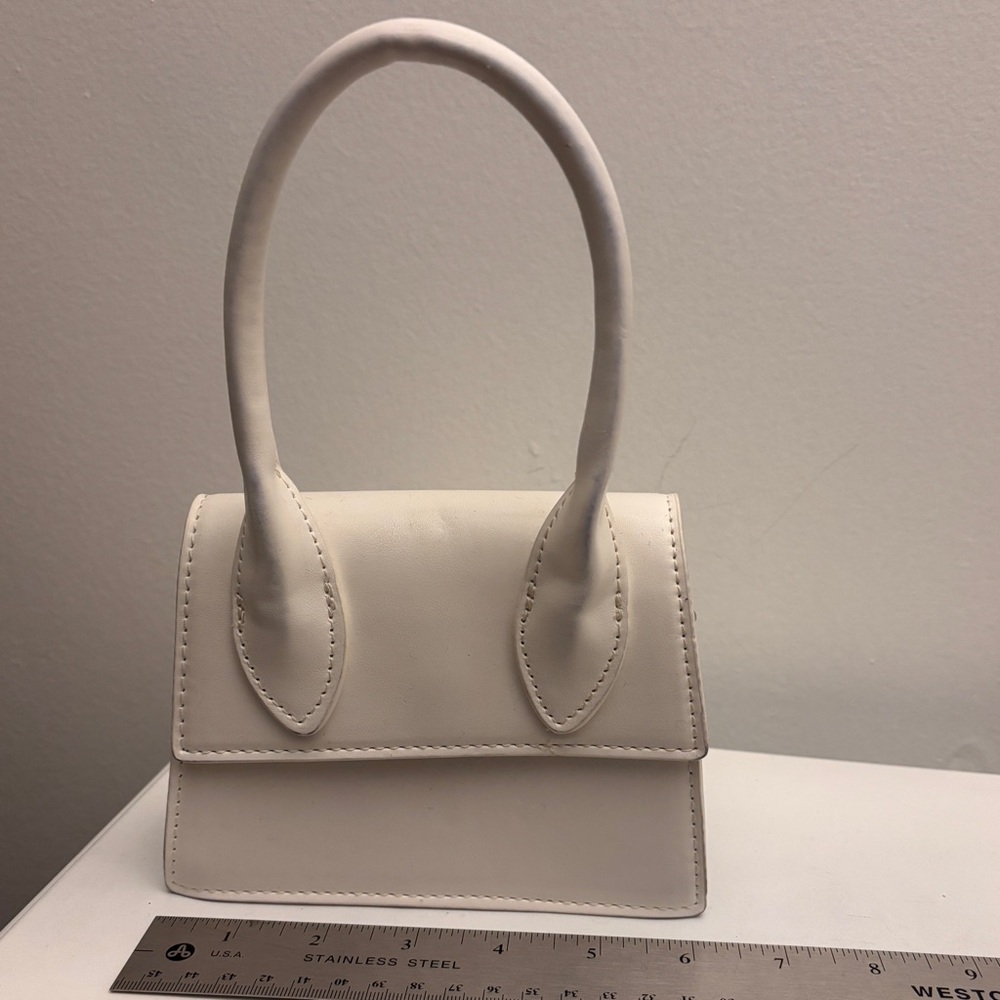 Akira Pythonia Mini Bag / White Handbag / Minimalist / Tiny Bag - Picture 6 of 7